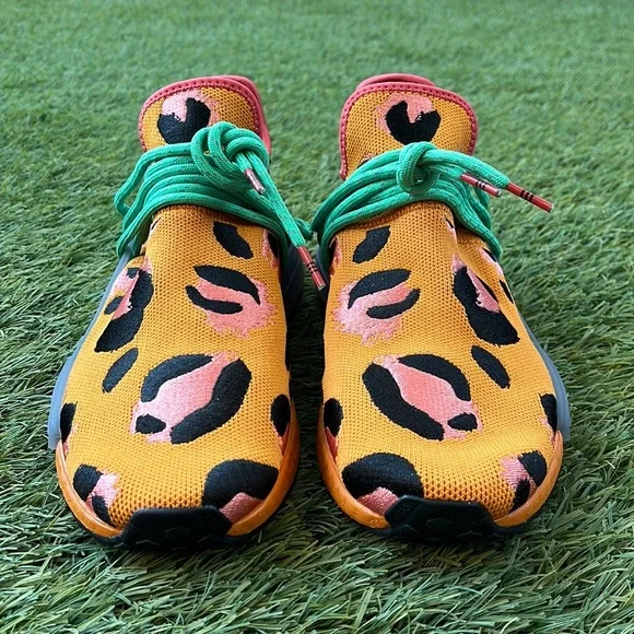 Adidas NMD Human Race X Pharrell Sample
